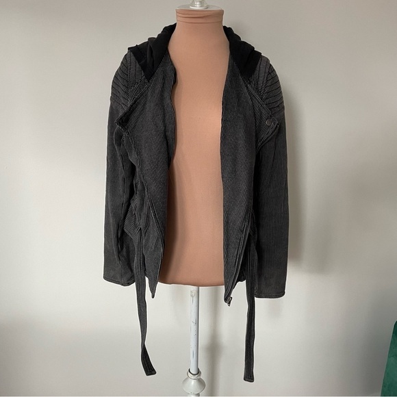 Free People Striped Knit Gray Cotton Pinstripe Hooded Moto Jacket EUC Size Small - Picture 7 of 11